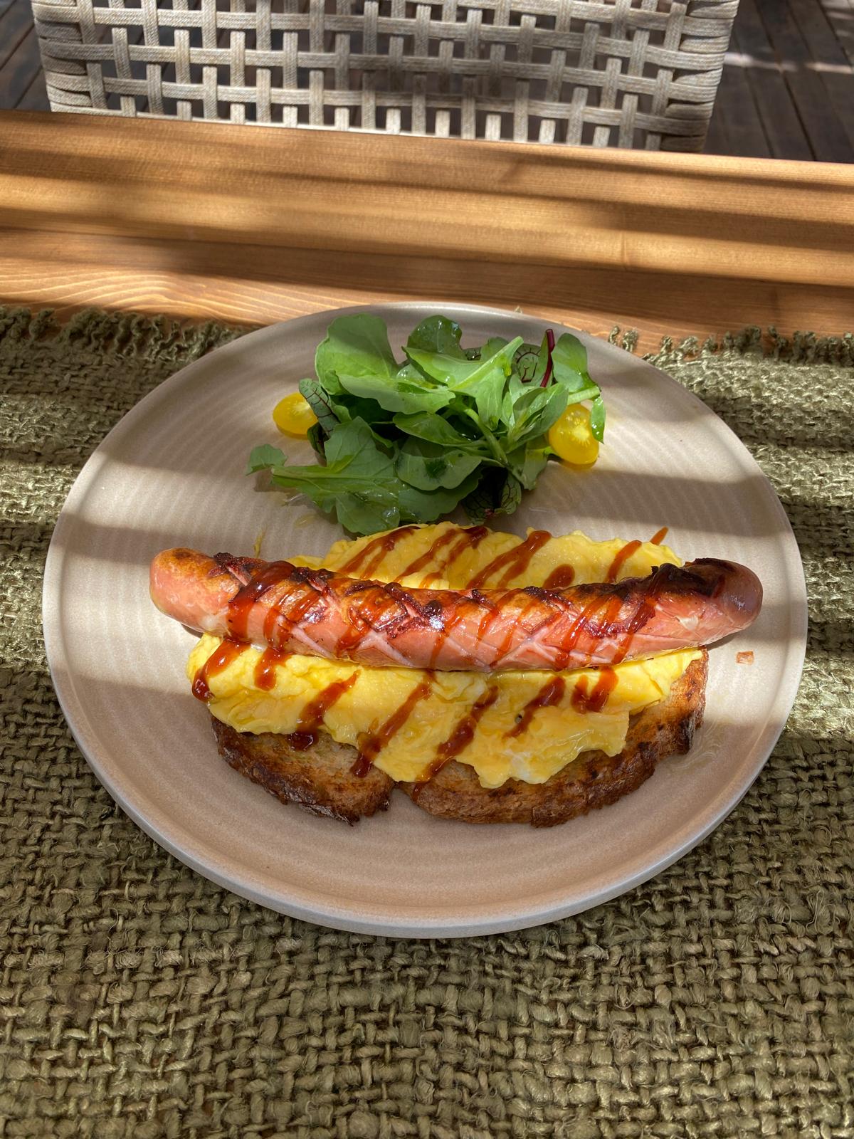 EKMEK ÜSTÜ ÇIRPILMIŞ YUMURTA